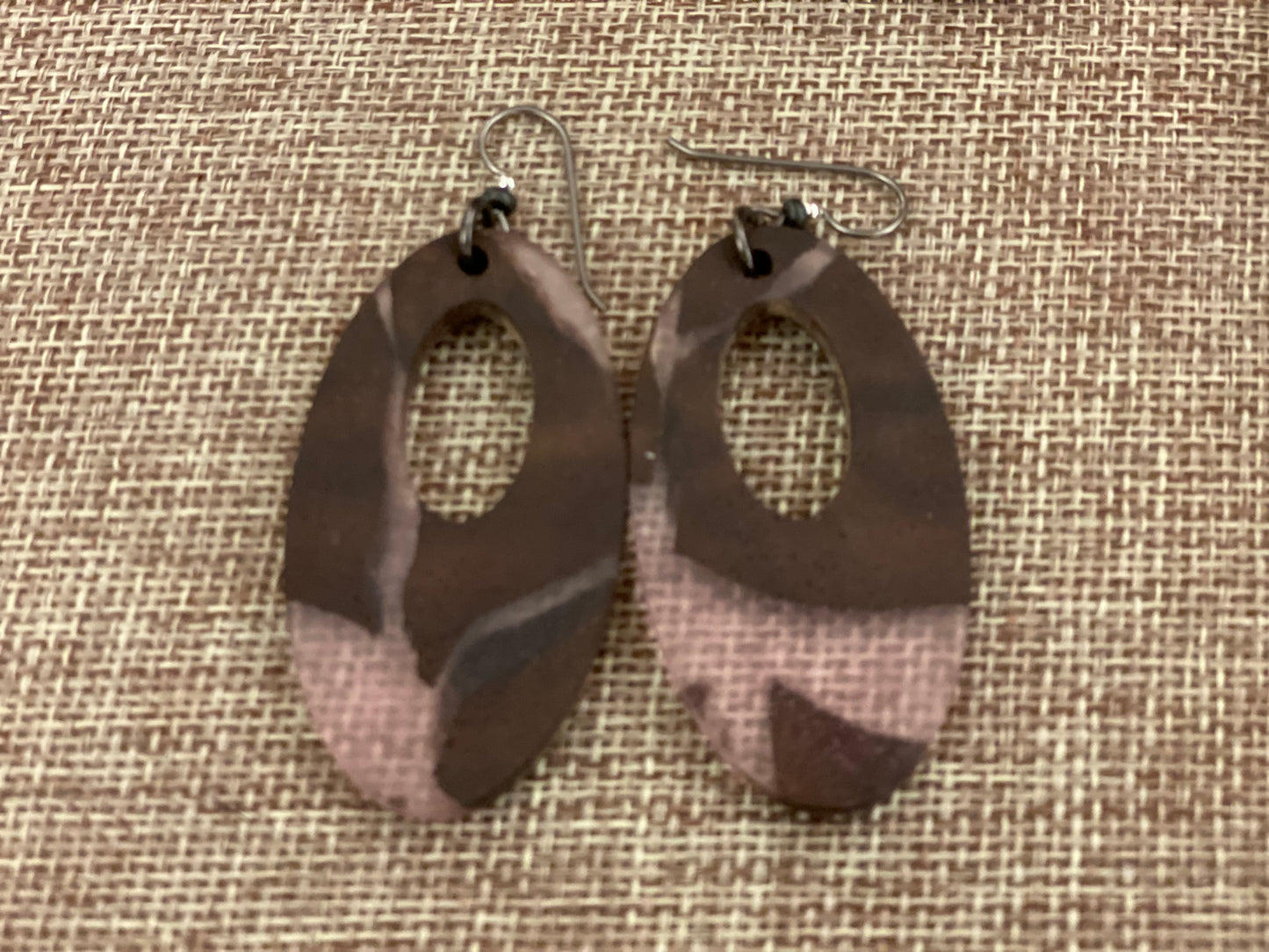 Wood Acrylic Earrings - Pink/Walnut